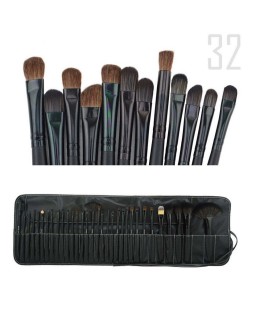 Sculptor 32 Piece High Quality Wooden Makeup Brush Set